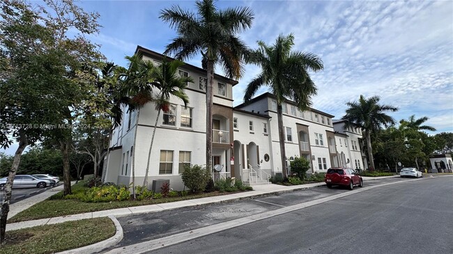 Photo - 4475 SW 160th Ave Condominio Unidad 100