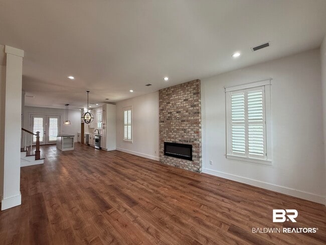 Photo - 10391 Emmanuel St