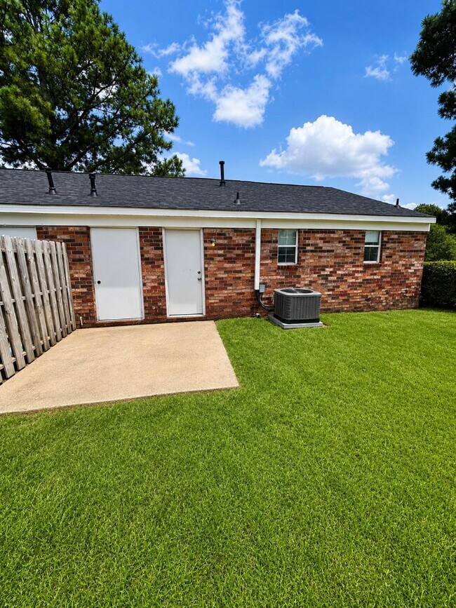 Photo - 418 Evans Mill Dr