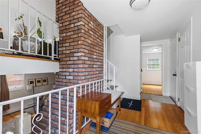 Photo - 20 Walnut St