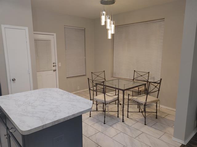 Photo - 2645 Ezekial Way