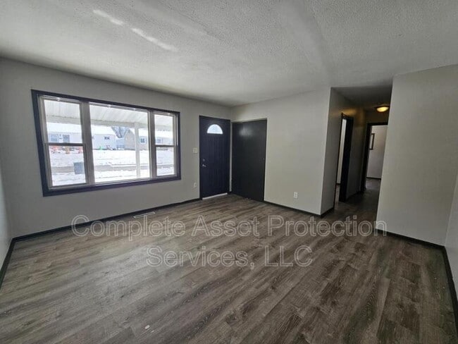 Photo - 4108 Swift St