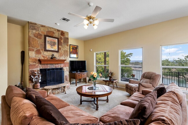 Photo - 4816 Travis Oaks Dr Unit SI ID1533782P