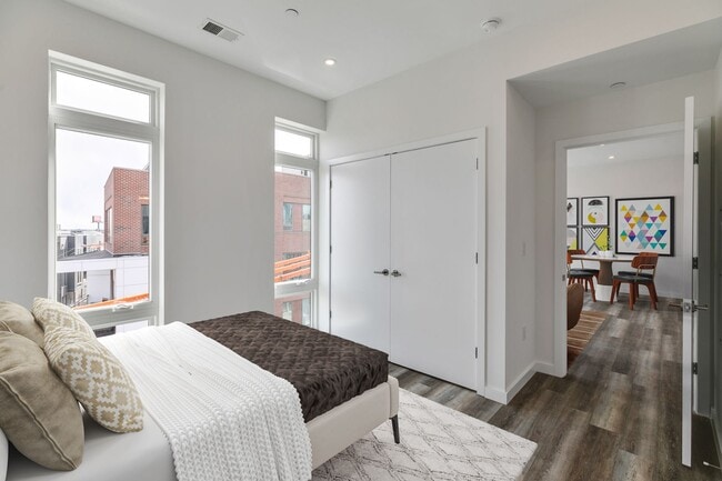 Photo - Northern Liberties 1 Bedroom - Parking Available