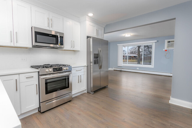 Photo - 8210 S 84th Ave Unit 1N