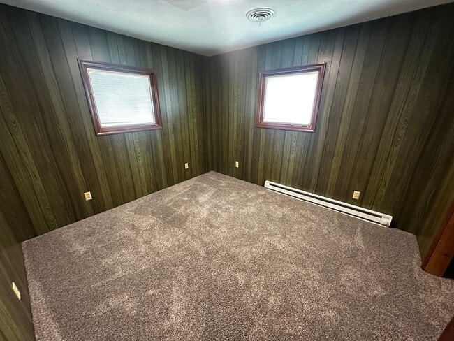 Photo - 6405 Hansen Dr