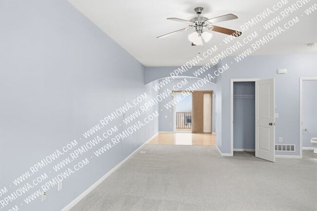 Photo - 9140 Greenspire Dr