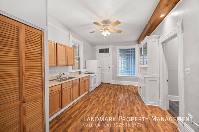 Photo - 1124 N Wolcott Ave Unit 2