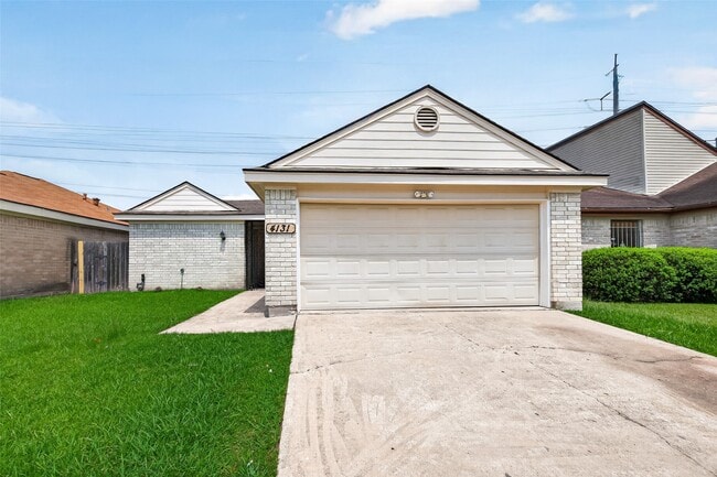 Building Photo - 4131 Baynard Dr