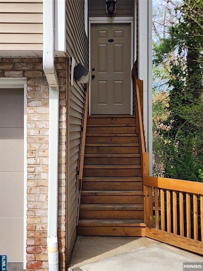 Photo - 567 Windsor Dr Unit 712