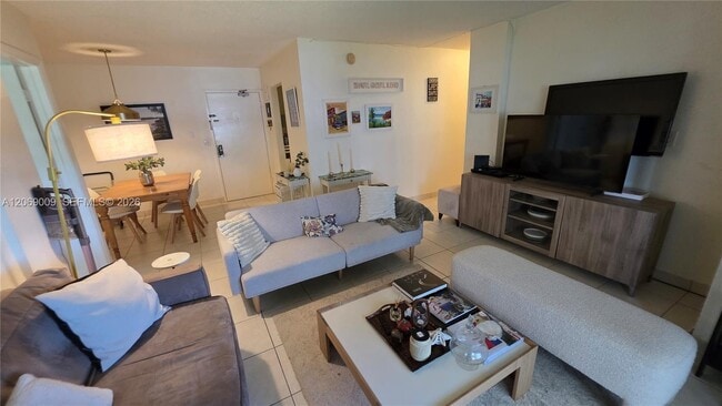 Photo - 2201 Brickell Ave Unit 96