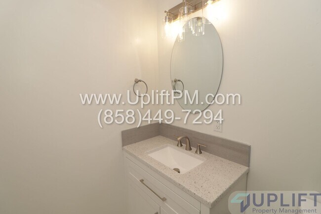 Photo - Louisiana St (3623-3627) Unit Louisiana St (3627)