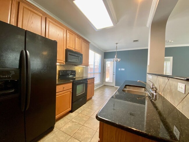 Photo - Medical Center/USAA/ UTSA 3 BD/2.5 BA Ready for Move In!