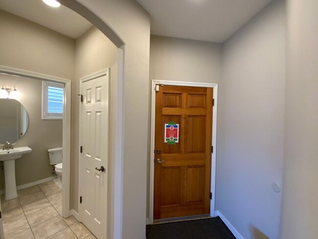 Photo - 3 Bedroom Townhome Available Near Wyoming Blvd NE & Paseo Del Norte Blvd NE!