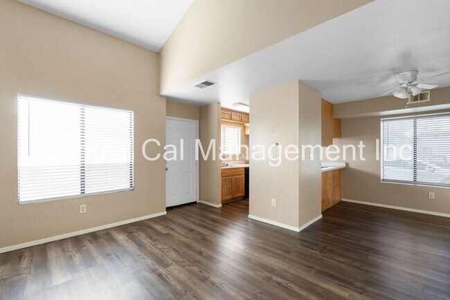 Photo - 8502 Laborough Dr Unit Apt D