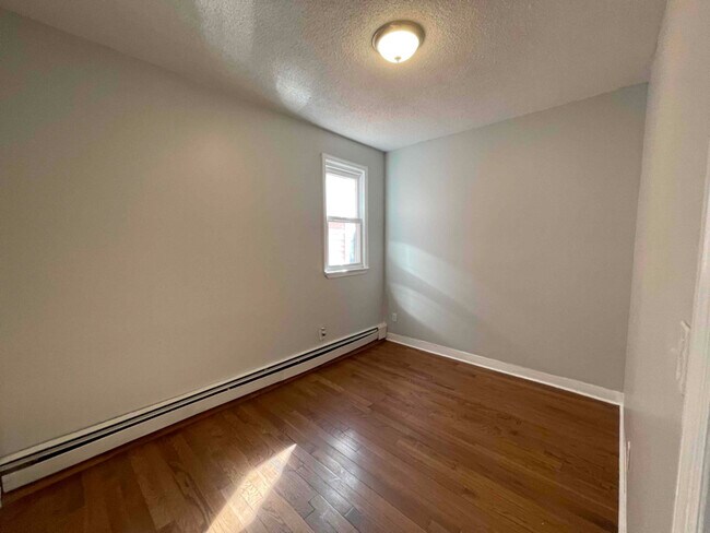 Photo - 161 Seaview Ave