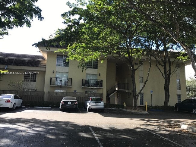 Building Photo - 8500 SW 109th Ave Unit 6-226 Rental