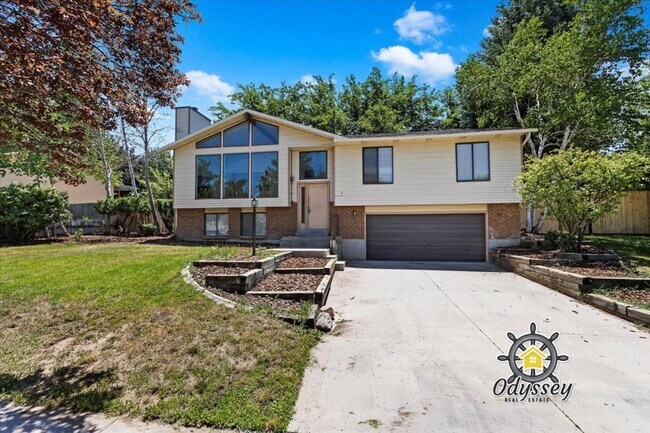 Photo - 2066 E 10095 S