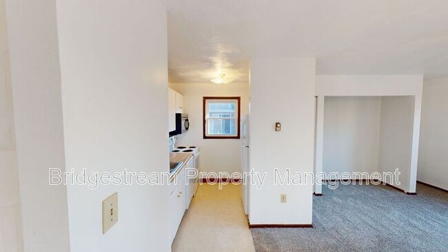 Photo - 7125 N Springboro Pike