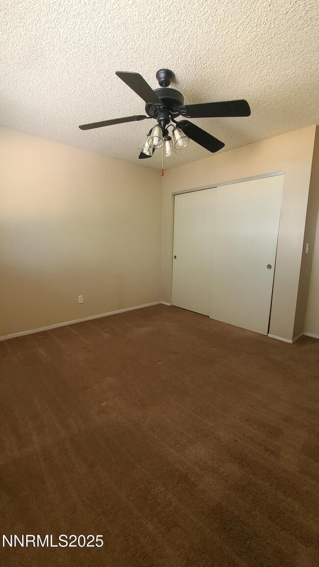 Photo - 5031 Catalina Dr Unit 4