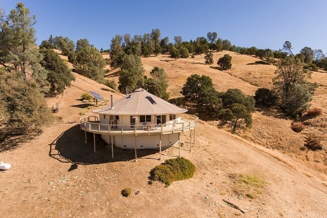 Building Photo - 13942 CA-29