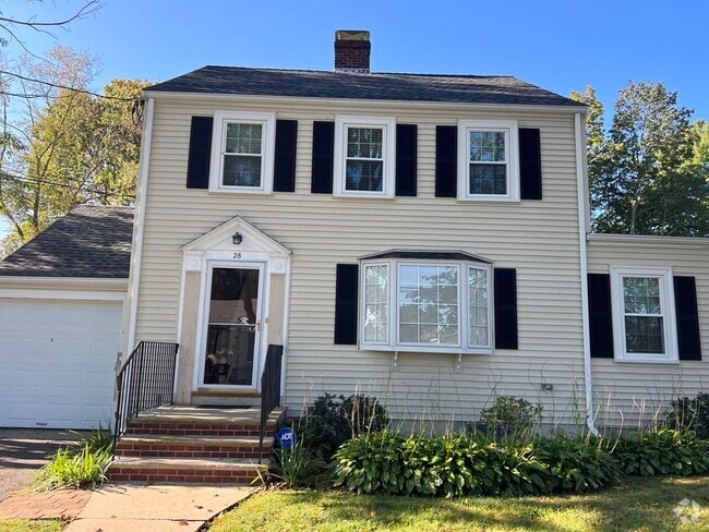 Building Photo - 28 Farmington Rd Unit 1 Rental