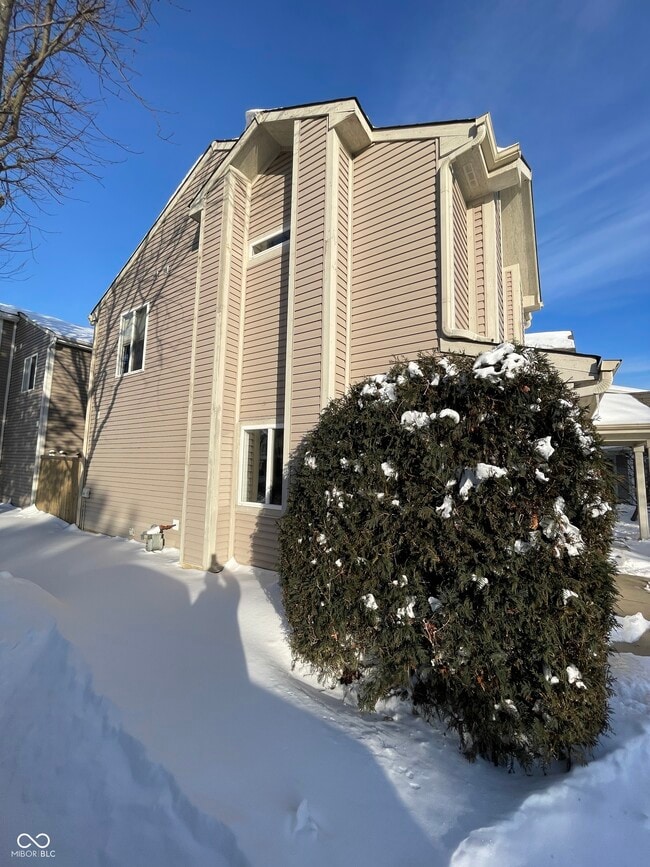 Photo - 612 Scotch Pine Dr