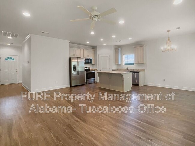 Photo - 5035 Easton Dr