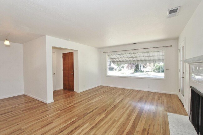 Photo - Single-Level Home Nestled in the North End