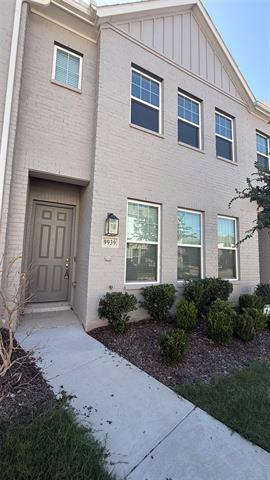 Photo - 9939 henning St Townhome
