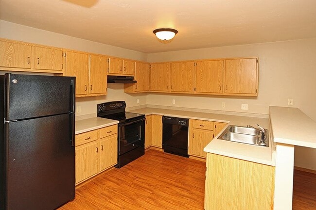 Photo - PELICAN RIVER ESTATES