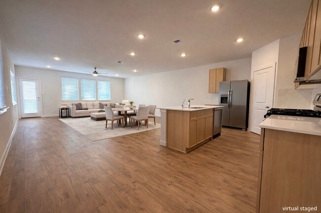 Photo - 3543 Adelie Ln