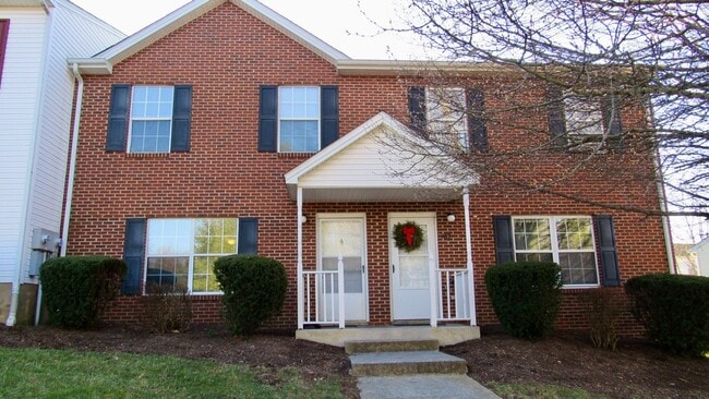 Photo - 1413 Jennifer Dr