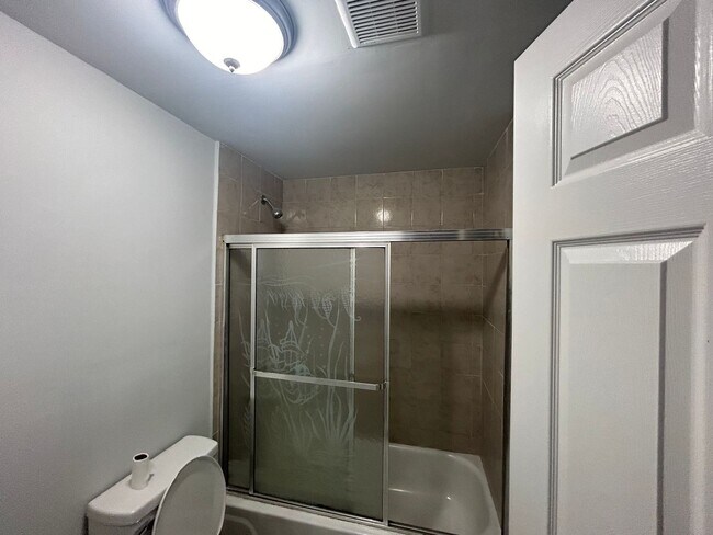 Photo - 4267 Paul St Unidad 2