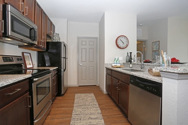 Photo - TGM Ibis Walk