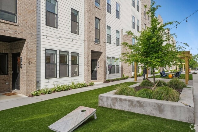 Building Photo - Mason Yards (3426) #10B Rental
