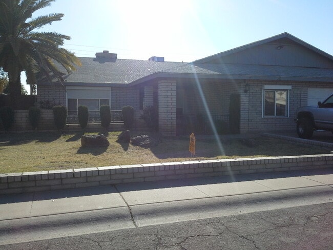 Photo - 8350 N 50th Dr House