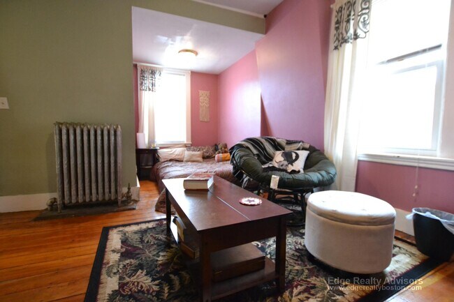 Photo - 16 Greylock Rd Unit 4