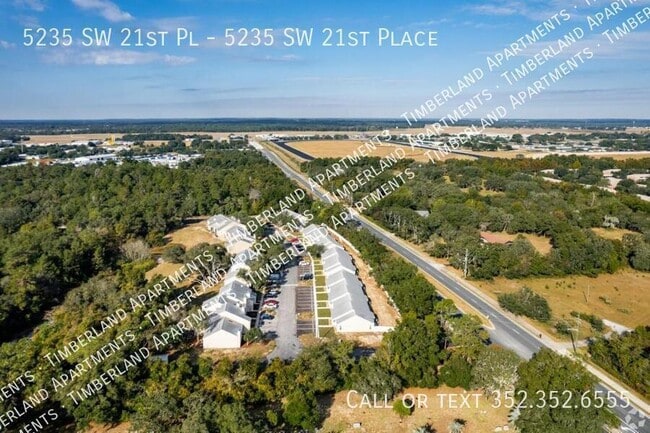 Building Photo - 5235 SW 21st Pl Unit 5235 SW 21st Place