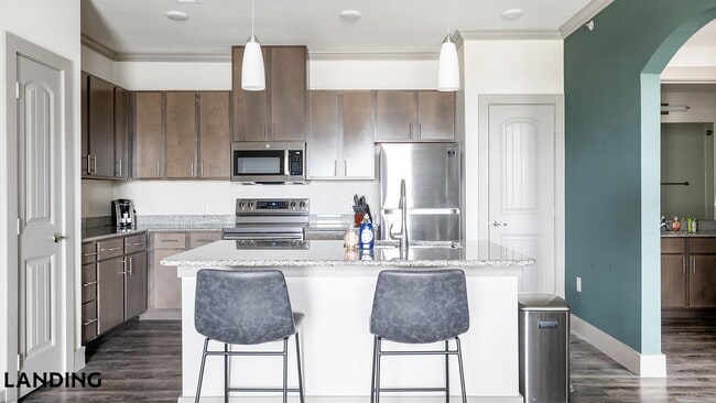 Photo - 12500 Shadowglen Trce Unidad 11304