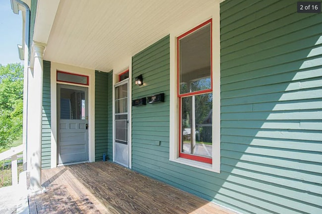 Photo - 1024 W 7th St