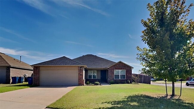 Photo - 332 Blue Dr