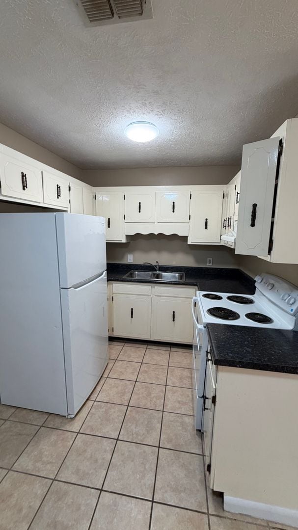 600 N Bob Little Rd Unidad 600 Bob Little Road unit 8