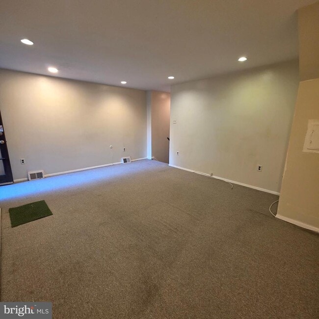 Photo - 740 E Passyunk Ave