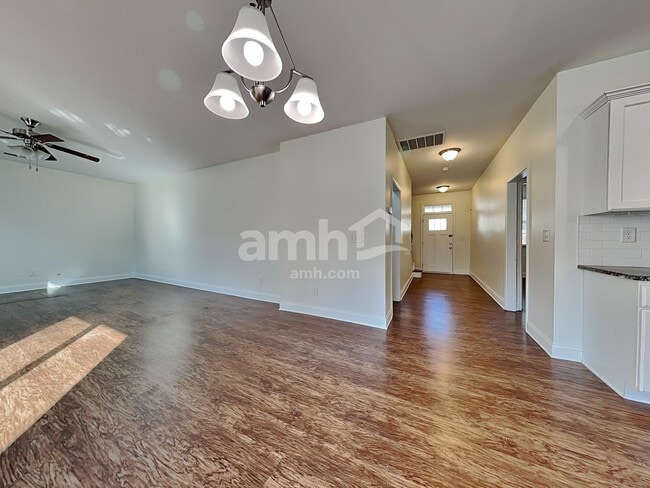 Photo - 1027 Monitor Ct