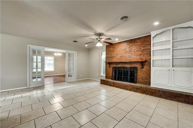 Photo - 1601 Larkspur Dr