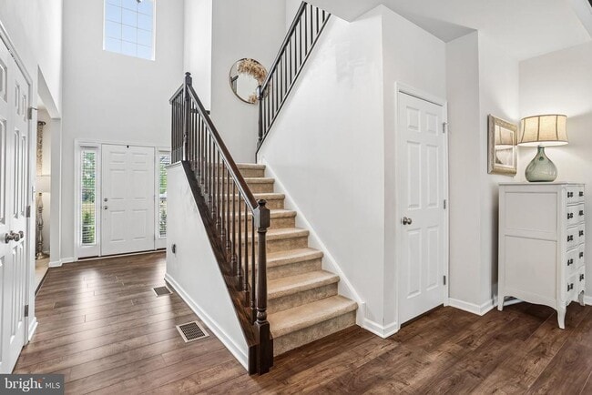Photo - 427 Green Meadow Dr.