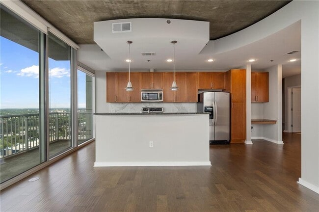 Photo - 855 Peachtree St NE Unidad 2914