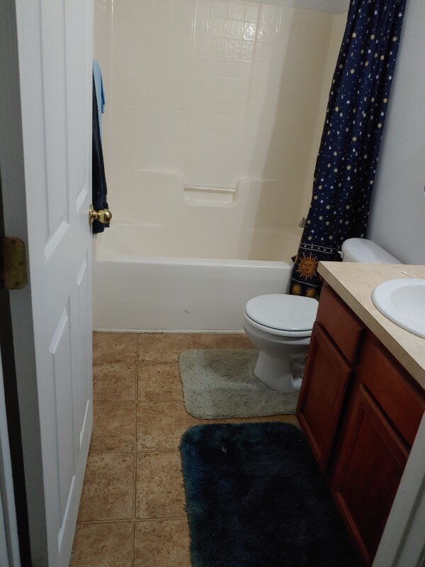 Photo - 370 Sherman St SE