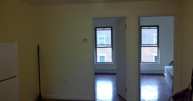 Photo - 227 8TH St Unit 2